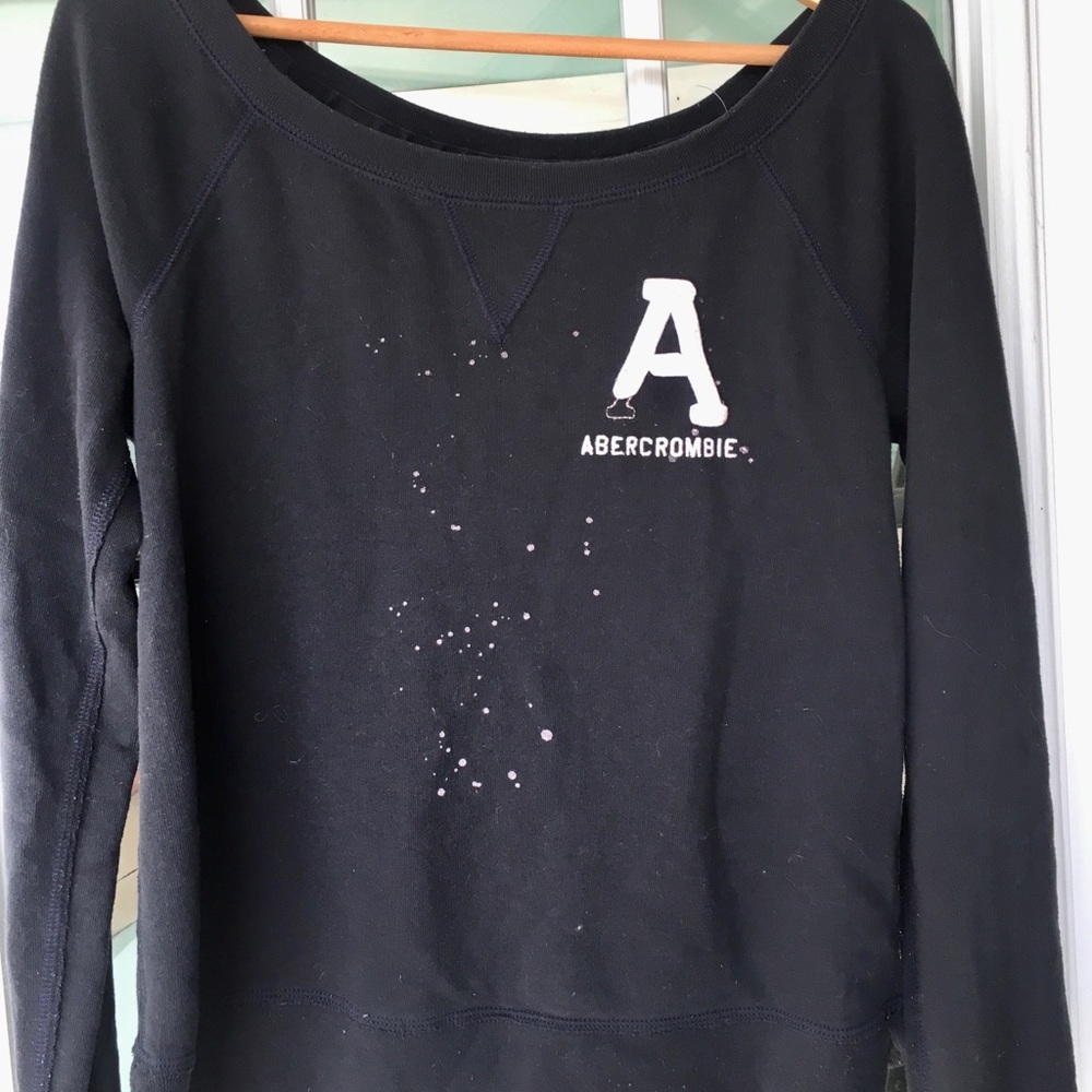 A&F off the shoulder sweater ♥️LIKE NEW♥️